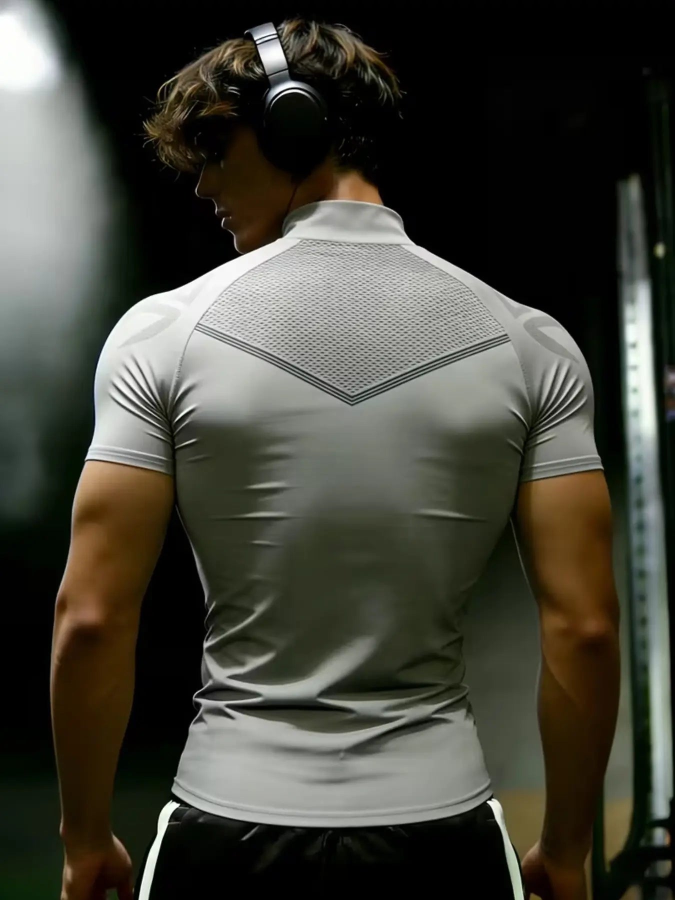 Men's Half-Zip Fitness Compression Shirt, Mock-Neck Short-Sleeve Athletic Top, High Stretch Breathable Mesh, Slim Fit, Ideal for Workout, Running & Gym, Compression Workout Shirts