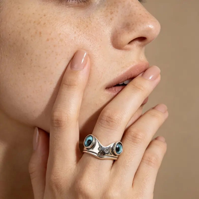 GGIRL Personalized Stainless Steel Vintage Frog Ring Cute Little Frog Ring Adjustable Opening for Men and Women,Unique Couple Ring, Quirky Movable Tongue Frog Design, Creative Novelty Statement Ring, Ideal Gift for Friends on Birthday Daily Halloween