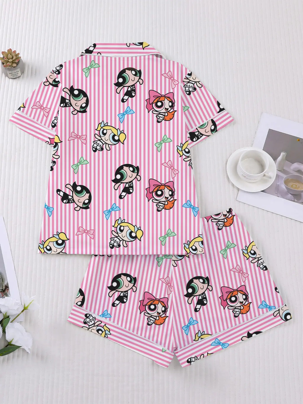 Women's Cartoon Print Short Sleeve Pajama Set with Shorts