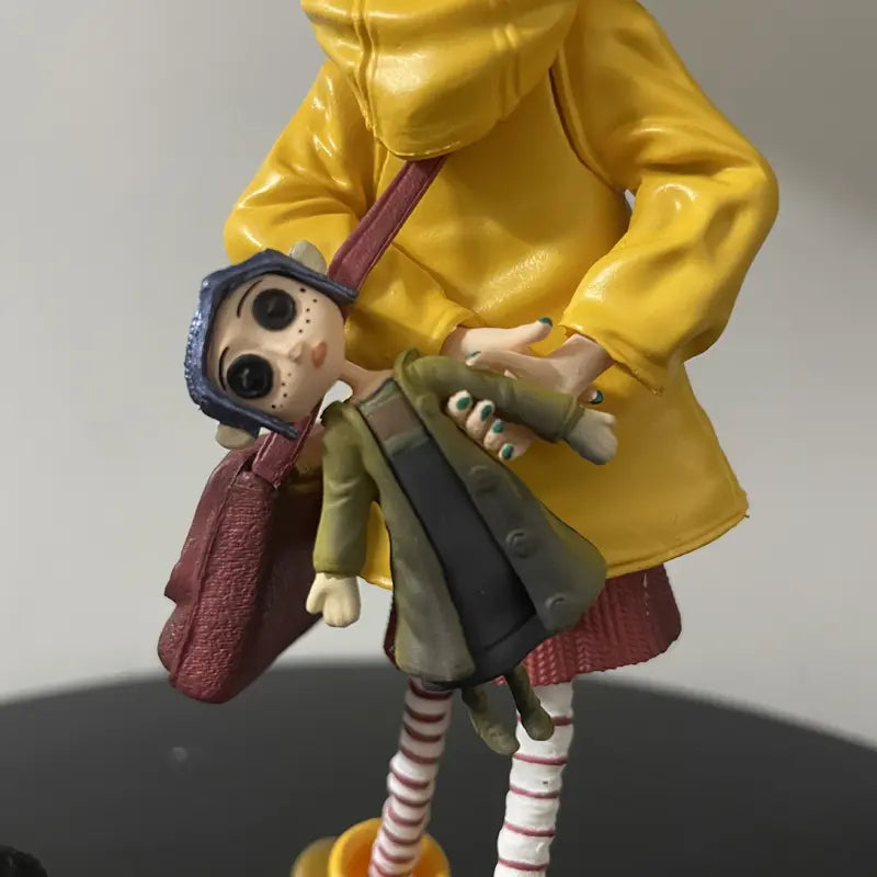 Ghost Mom Caroline + Cat Q Version Standing Model, Desktop Decorative Figure, collectible figures, Anime Boxed Handmade Toy, Perfect Gift for Collectors