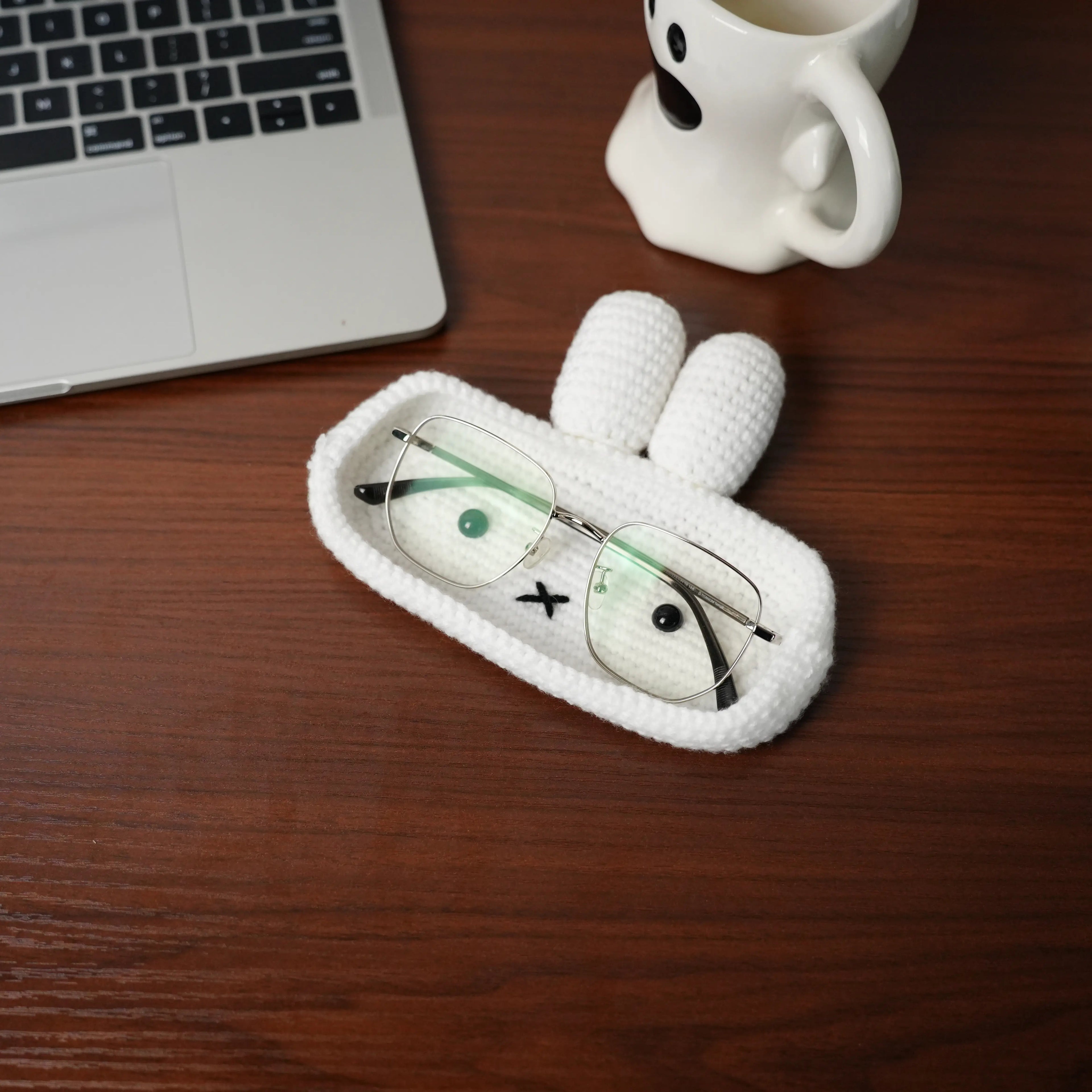 Crochet Animal Glasses Holder, Bunny Bear Lambie Kit Sunglasses Case, Portable Eyewear Organizer, Nightstand Decoration, Graduation Gift for Her