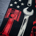 Men's Vintage Milwaukee Tools Mechanic Graphic Tee - All-Season Wear, Basic Loose Round Neck Short-Sleeve Black Cotton Tshirt, USA Flag Print Menswear Tops