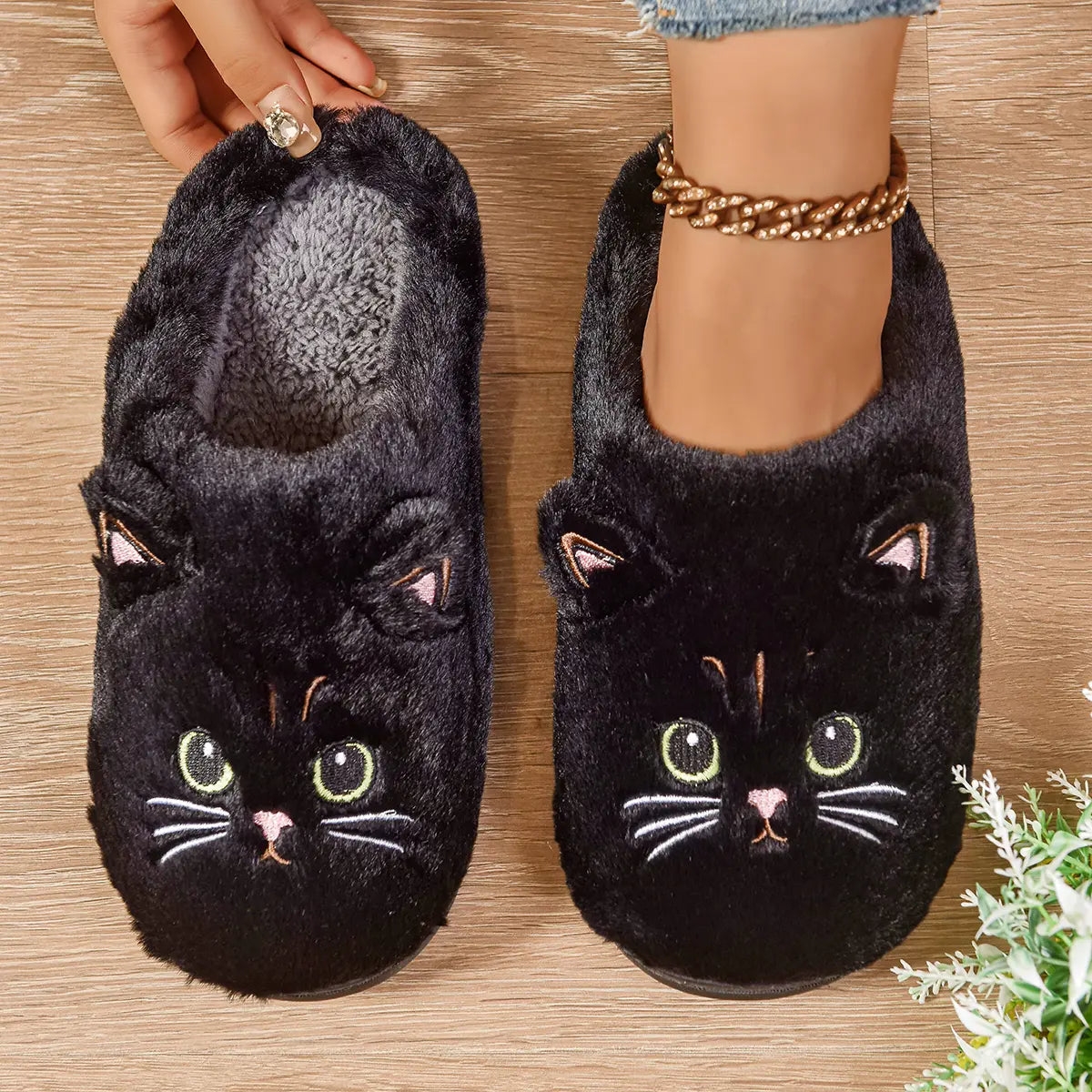 Women's & Men's Cat Theme Faux Fur Fuzzy Fashion Slippers - Winter Warm Cozy House Fur Slides